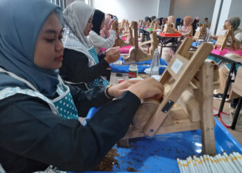 Perusahaa rokok di Malang