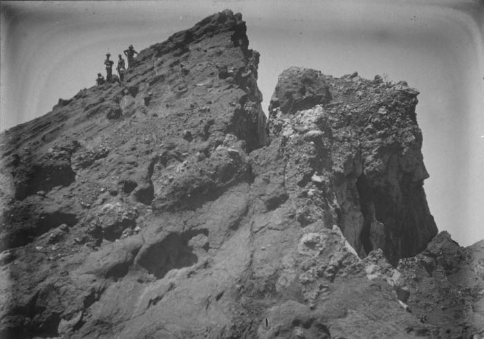 Sejarah letusan gunung raung