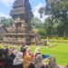 Hari Kartini di Candi Kidal