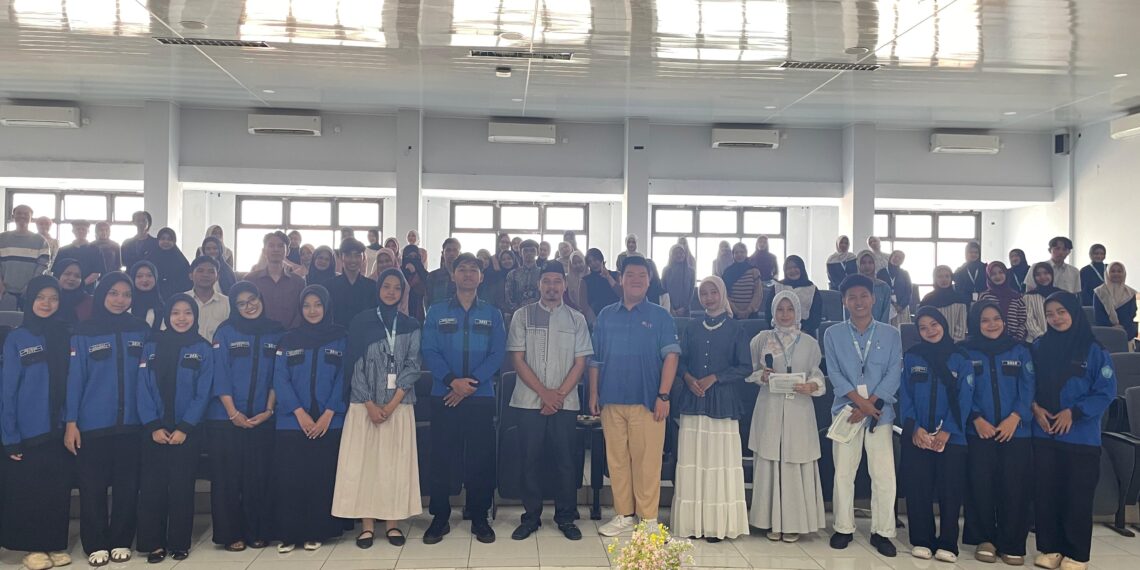 Mahasiswa kimia UIN Malang