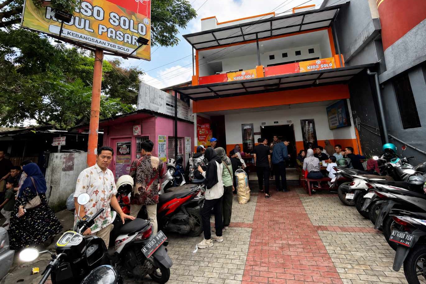 Bakso Solo Kidul Pasar (Cabang Halmahera)