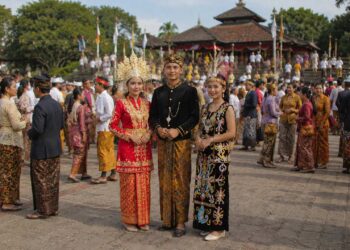 sewa baju adat di Malang
