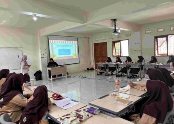 Mahasiswa Pendidikan Ekonomi dan PJKR UIBU