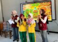 Edukasi pemilahan sampah di SDN Klempun
