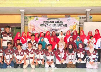 Minyak Jelantah Jadi Lilin Aromaterapi