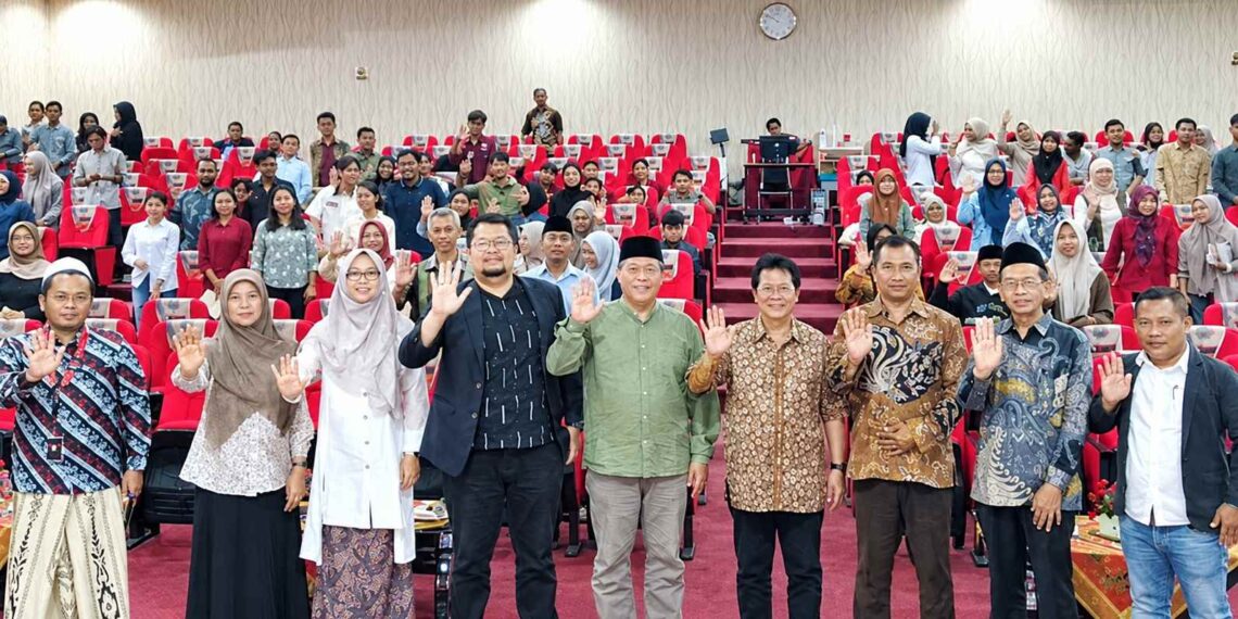 Seminar Hari Santri 2026 di Unikama